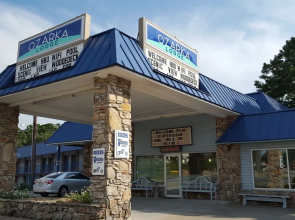 Ozarka Lodge