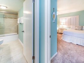 Shoreline Towers 3073