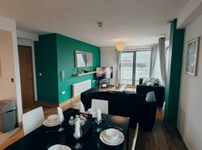 2BR Mountain View City Centre