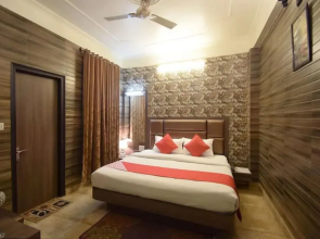 Goroomgo The Etiler Hotel