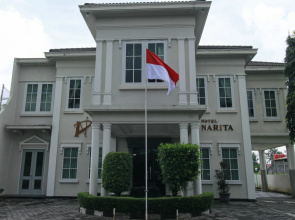 Bandar Narita Hotel