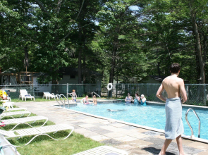 Hinckley's Dreamwood Cottages