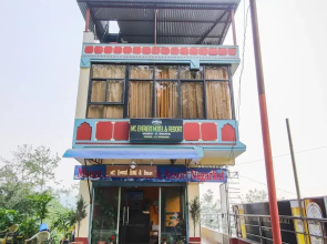 SPOT ON 230 Mount Everest Hotel & Resort