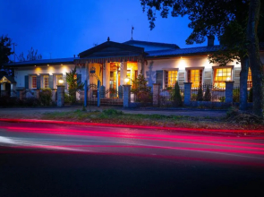 Paul's Fantasia Boutique Suites
