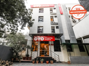 OYO Flagship 15357 Ahinsha Cicle