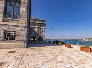 1 Bed- Pureserviced 42 Brewhouse