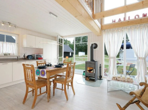 Amazing Home in Zerpenschleuse With 2 Bedrooms and Wifi