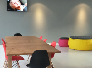 Wake Up Aonang Hotel