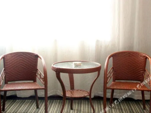 Yinchuan Wangyuan Express Hotel Lanhuahua South Railway Station Branch