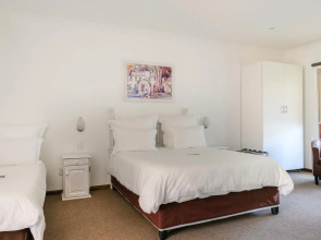Houw Hoek Hotel