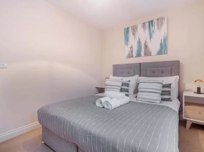 Host Stay Westbrook Court Apartment