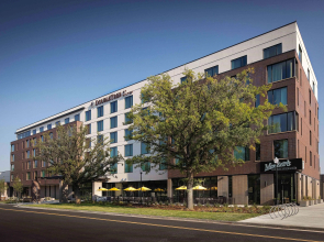 DoubleTree by Hilton Greeley at Lincoln Park