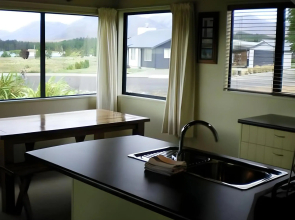 Book Tekapo Holiday Home