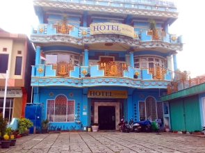 Trivadoh Syariah Hotel