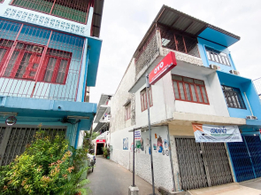 OYO 525 MRT Phetkasem 48 Place