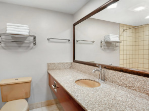 Best Western Plus Yosemite Gateway Inn