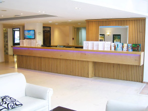 Elmi Suites Beach Hotel - All Inclusive