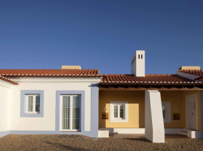 Monte do Giestal - Casas de Campo and Spa