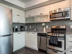 2B Suites By Canada Suites