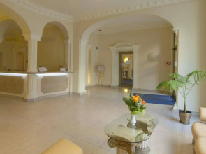 Hotel Royal