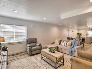 Chic Payson Apartment ~ 10 Mi to Utah Lake!