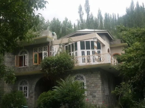 Al-Karim Family Guest House Hunza