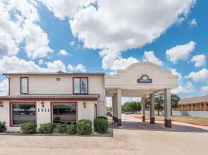 Days Inn Bryan College Station