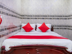 OYO 69714 Hotel Y2  Grand