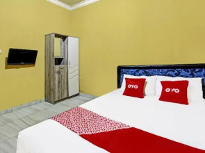 OYO 91845 Var House Near Pantai Tanjung Bias