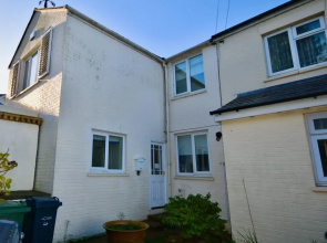 1 Kings Close a Superb Coastal Retreat