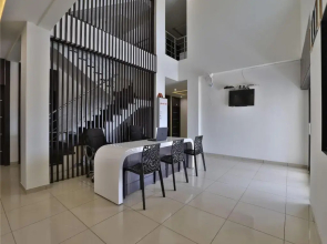 Shakti Hostel & Hotel by OYO Rooms