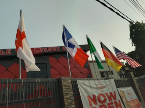 Triple Tee Luxury Hotel