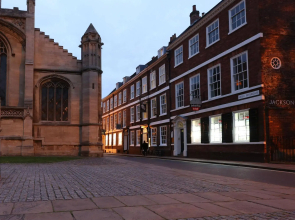 Guy Fawkes Inn