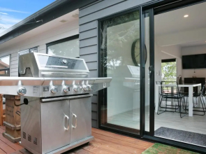 Sky Above Beach Below - Waihi Beach Holiday Home