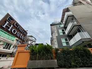 Charm Hostel at Pratumnak