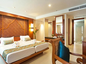 Отель Rawai Palm Beach Resort