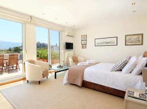 Stylish studio loft with Superb balcony