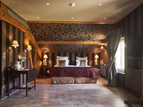 Hotel The Originals Le Manoir des Montagnes (ex Relais du Silence)
