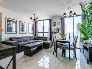 w Brilliant 1BR w Beautiful View in Calle 50