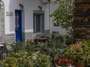 Soula Rooms Tinos