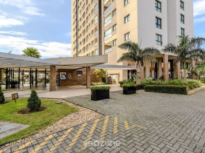 Modern apt With Pool Near the Beach Avr0203