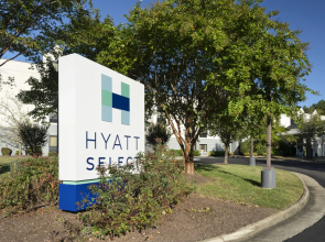 Hyatt Select Richmond/Chester