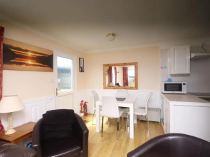 7A Medmerry Park 2 Bedroom Chalet