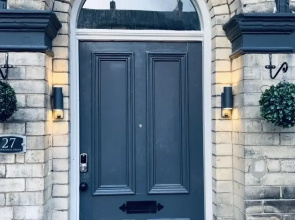 Newly Renovated Apartment in Scarborough