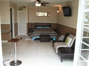 Signature's 21 Guest Apartments