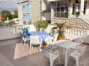 Room Luka - with parking; R1 Vrbnik, Island Krk