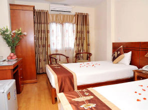 Sunflower Hotel & Travel