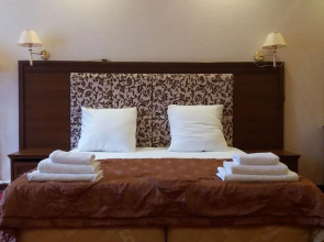 Rauan Hotel