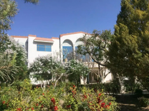 Dunhuang Hotel