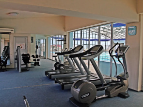 Отель Mardi Plaza